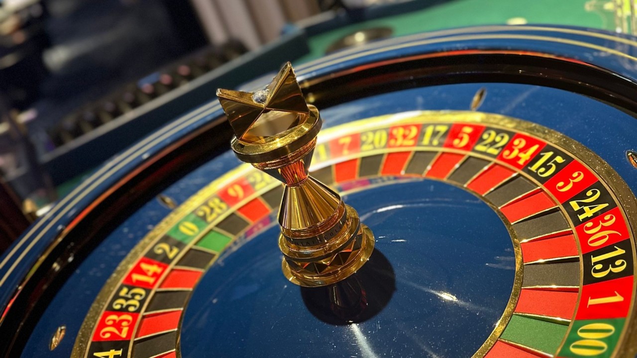 Fontainebleau Las Vegas: A Masterclass in Luxury Brand Immersion